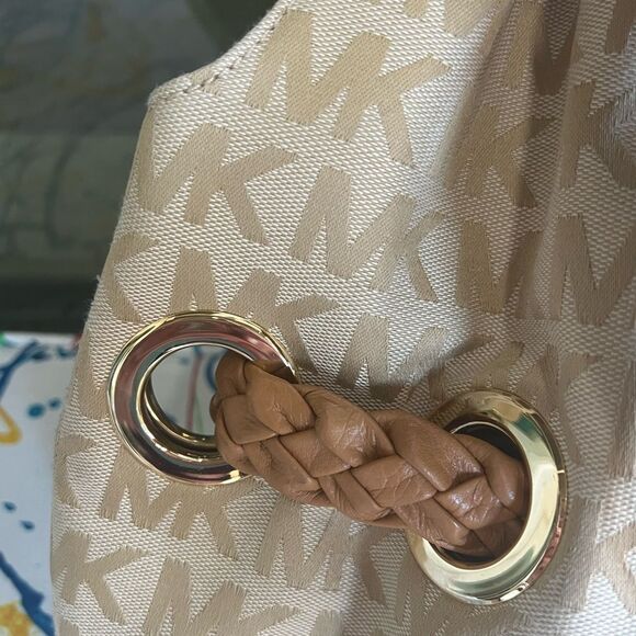 Michael Kors Logo Hobo Tote Shoulder Bag –Braided Grommet Handle Beige Canvas - Picture 13 of 13